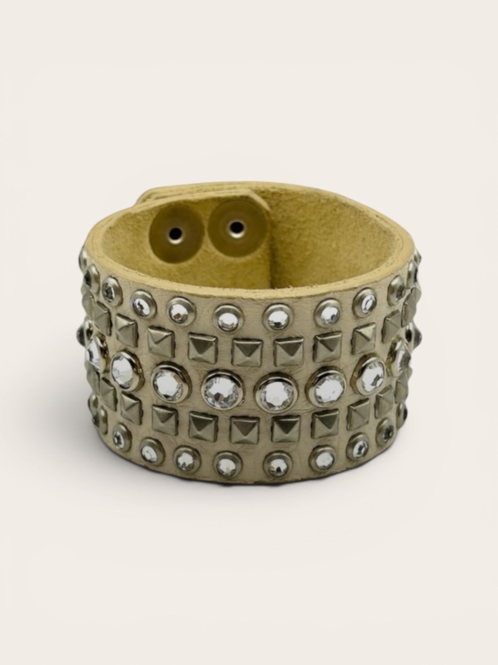Beautiful Leatherock Wide Leather Crystal Silver Stud Snap Bracelet 7-8”